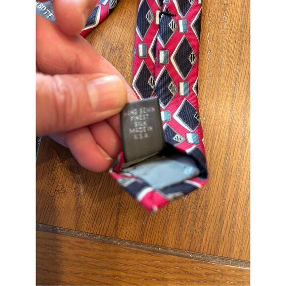 Robert Talbott Men’s tie. Used, good condition. - Picture 4 of 5